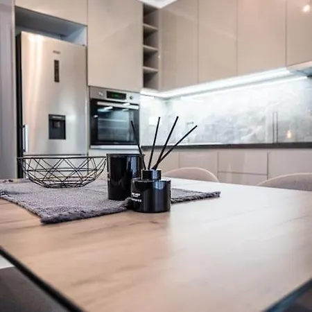 Μεζονέτα Με Θέα Στο Πάρκο Σταύρος Νιάρχος One Apartment Athens Exterior photo